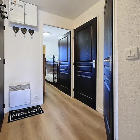 Renove 2p, Balcon Sud-ouest, Pied Des Pistes, Parking, Wifi, Non Fumeur. - Fr-1-344-1215 Apartment *
